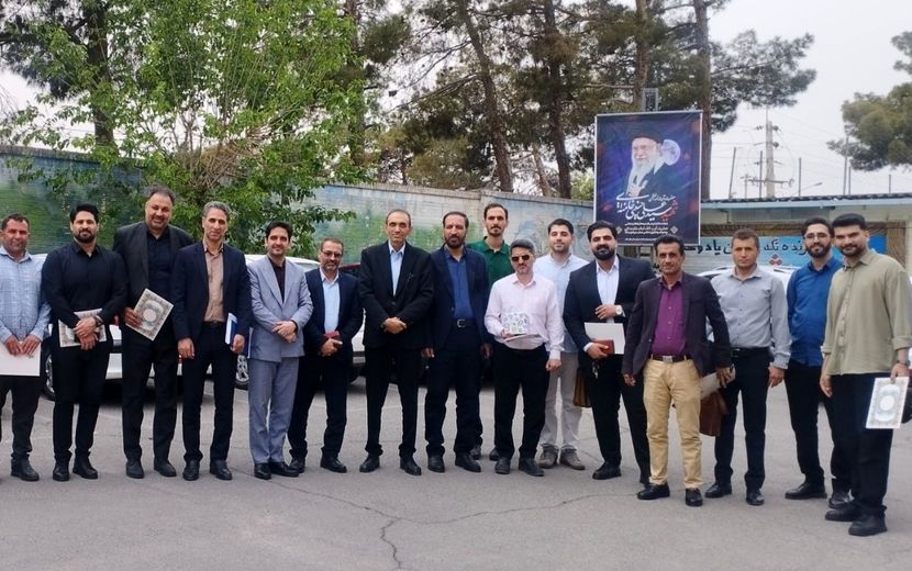 بزرگداشت هفته معلم و تقدیر از خدمات ارزنده مشاوران در بهارستان‌دو