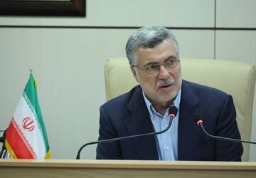 همه برای مستندسازی شجاعت، ایثار، فداکاری و زحمات تیم ملی سلامت به میدان بیایند