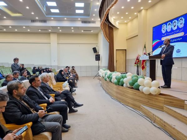 مراسم افتتاحیه مدرسه خیرساز شهیدان بارفروش در کاشان