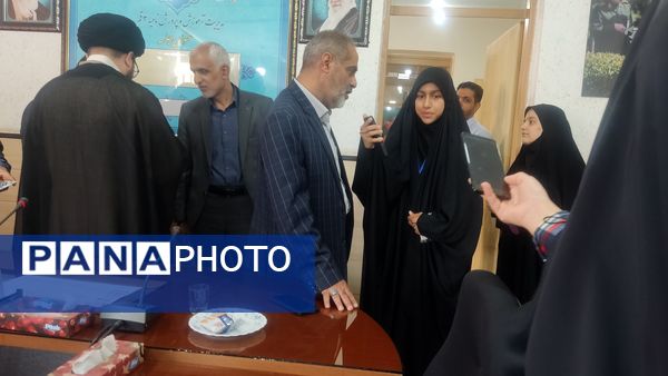 دیدار خبرنگاران پانا با مدیر آموزش و پرورش ناحیه 3 قم