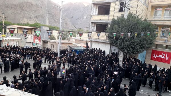 مراسم سوگواری، علم گردانی در روستای گرمدره 
