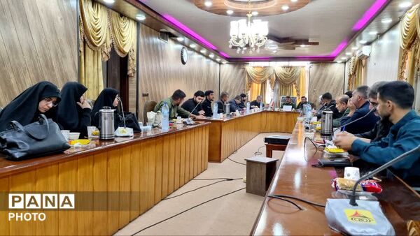 نشست بررسی برنامه‌های اوقات فراغت تابستانی و طرح‌های تربیتی دانش‌آموزی در کهگیلویه و بویراحمد
