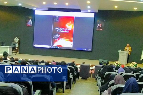  اولین نشست حضوری رابطین پژوهش و پژوهش‌سرا ها در اسلامشهر