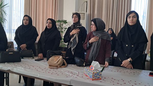 تجلیل از مربیان و معلمان پرورشی و خانواده شهدا در آشخانه