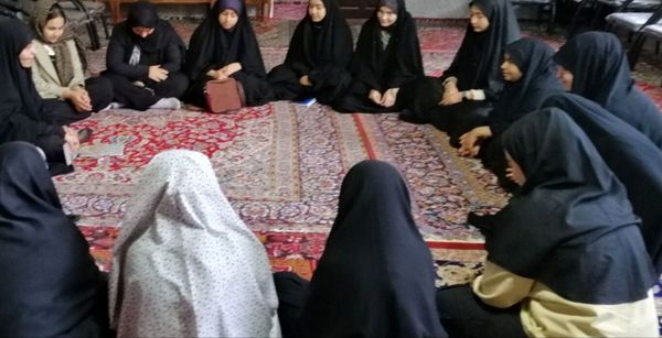 اعتکاف دختران در قاب مسجد امام محمد باقر (ع) تبریز