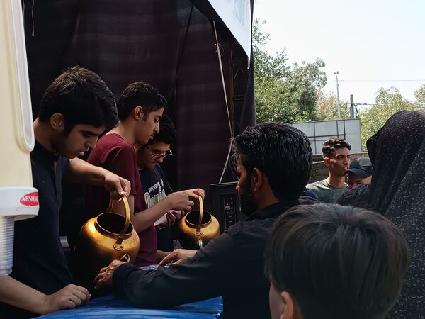 بازدید  رئیس مرکز حراست وزارت آموزش و پرورش از خدمت‌رسانی به زائران در مشهد