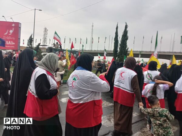 خدمت‌رسانی جمعیت هلال‌احمر کرج در اجتماع بزرگ «جان‌فدایان» 