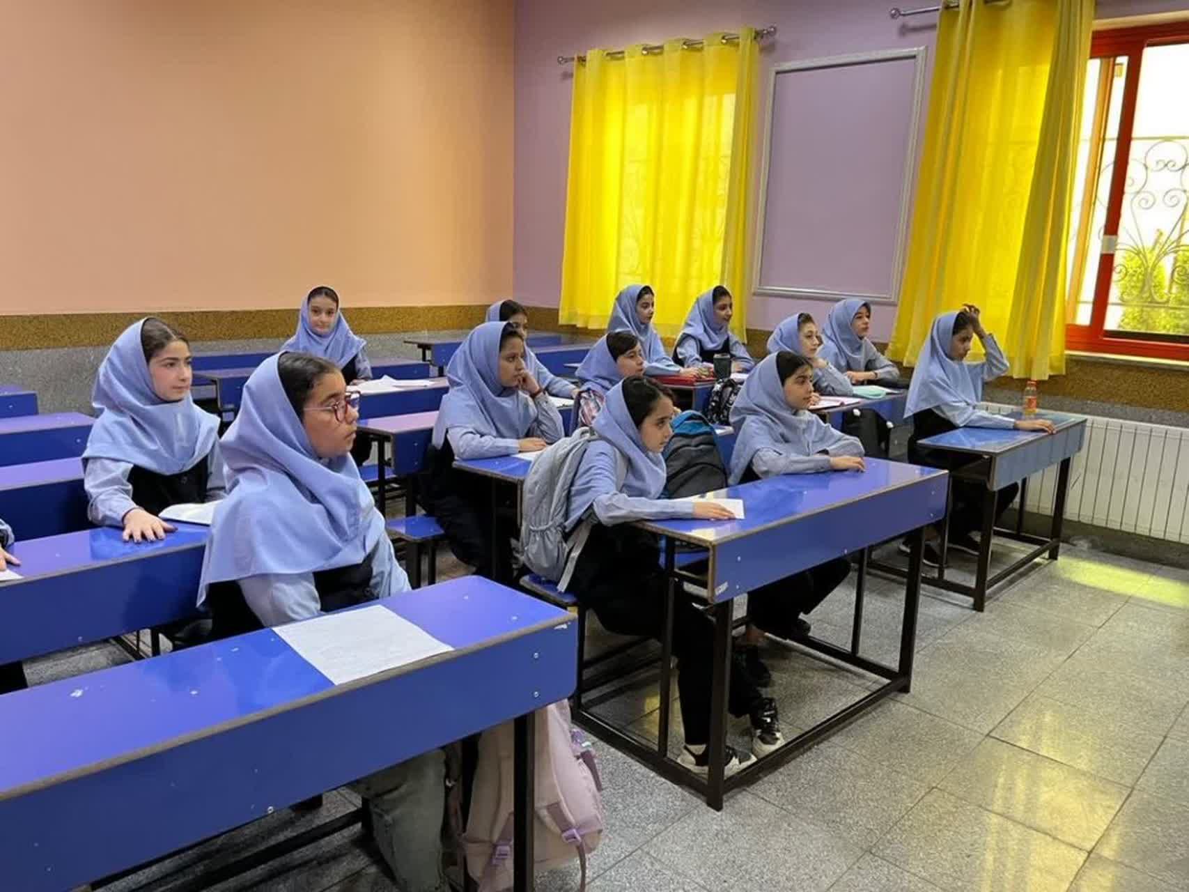 اقدامات پروژه مهر در دبستان آرمینه مصلی نژاد 