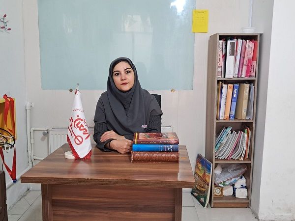 بازدید از آثار تاریخی و گردشگری هویت‌ساز است  