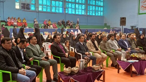 افتتاحیه جشنواره بزرگ بازی و یادگیری دوره ابتدایی آموزش و پرورش ورامین 