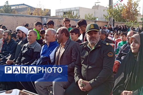  همایش بزرگ پیاده روی خانوادگی در نسیم‌شهر 