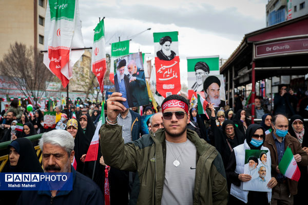 راهپیمایی ۲۲ بهمن در تهران