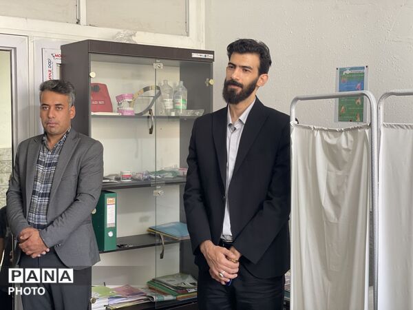 تجهیز و افتتاح اتاق بهداشت در آموزشگاه موحدین تبادکان
