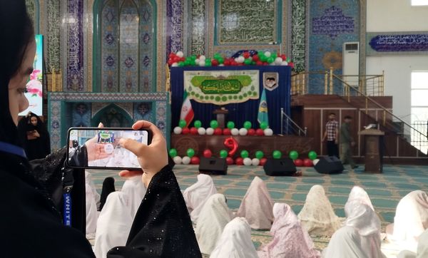 جشن تکلیف برای غنچه‌های نو شکفته در لردگان