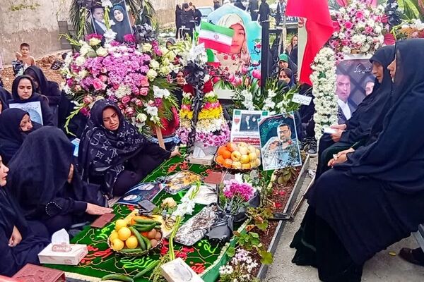 مراسم گرامیداشت چهلمین روز شهادت شهیده یکتا امیریان و همسر گرامی‌شان دانشمند شهید محمدرضا کیا