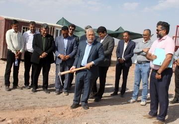 مراسم کلنگ‌زنی نیروگاه خورشیدی در بخش چترود