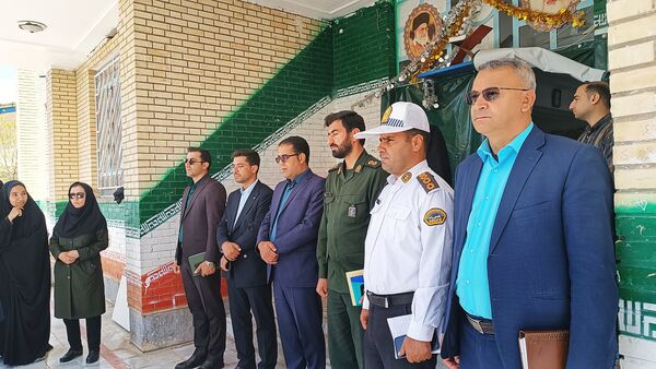 نواخته شدن زنگ سلامت در دبیرستان الزهرا شهرستان مارگون