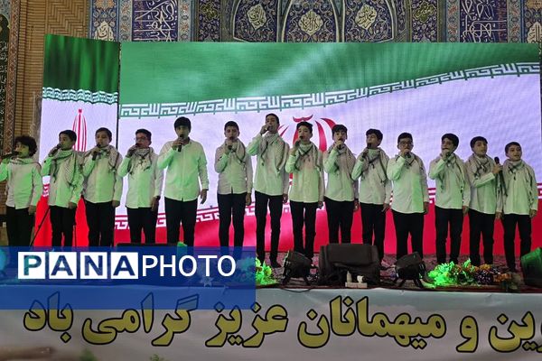 برگزاری یادواره سه هزار ستاره، ۳۰۰۰ چراغ راه به مناسبت هفته دفاع مقدس در شهرستان قرچک