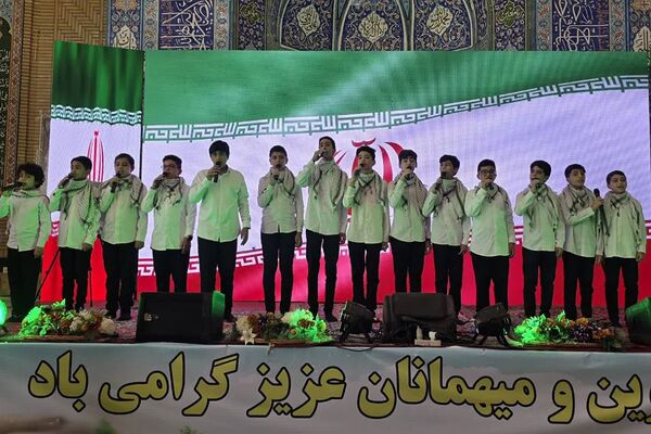 برگزاری یادواره سه هزار ستاره، ۳۰۰۰ چراغ راه به مناسبت هفته دفاع مقدس در شهرستان قرچک