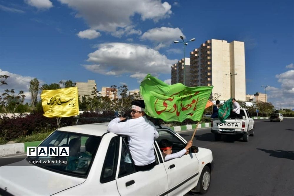 جشن خیابانی  حوزه ۴ بسیج  امام سجاد(ع)  به مناسبت میلاد امام حسن مجتبی(ع) در تبریز