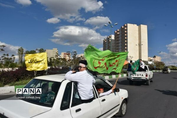 جشن خیابانی  حوزه ۴ بسیج  امام سجاد(ع)  به مناسبت میلاد امام حسن مجتبی(ع) در تبریز