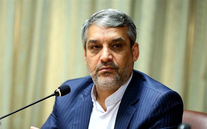 زینی‌وند: عدم دریافت حقوق معلمان مدارس غیردولتی را به سامانه تلفنی 4317 اعلام کنید