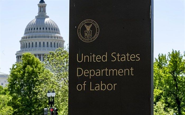 بیکاری بی‌سابقه، مانعی بزرگ بر سر راه کمپین انتخاباتی ترامپ