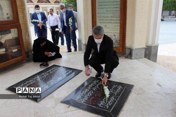 تجدید پیمان معاون جدید پرورشی و فرهنگی آموزش و پرورش استان بوشهر با آرمان های شهدا