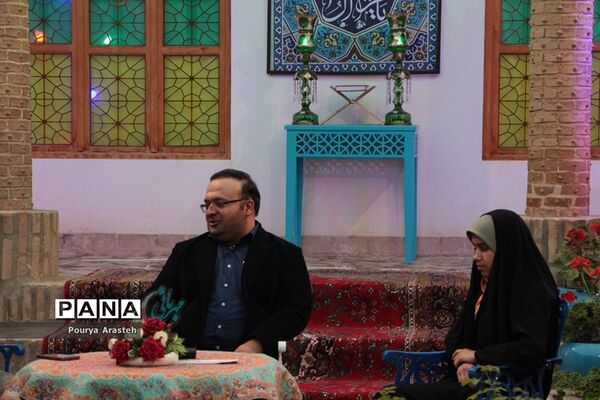 حضورپیشتازان سازمان دانش آموزی خراسان جنوبی دربرنامه زنده تلویزیونی ماه مهربانی