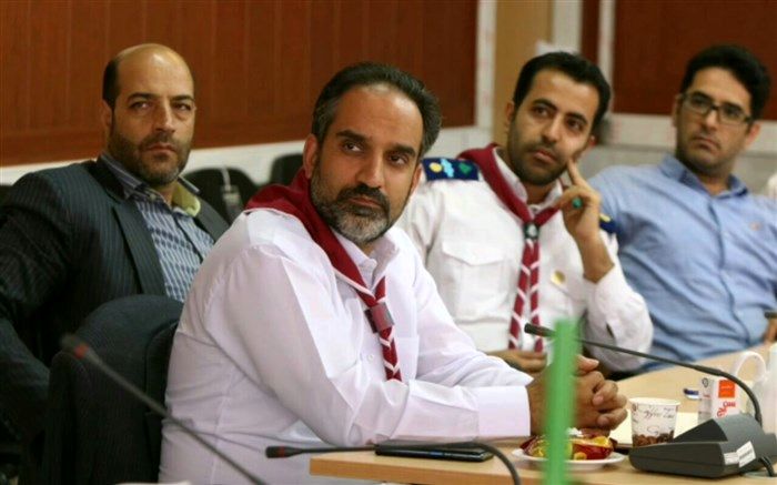 قدکیان: دانش آموزان پیشتاز باید در حفظ هویت تشکیلاتی خود کوشا باشند