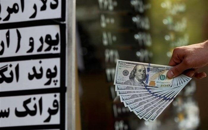افزایش نرخ ارز در سایه نوسانات بازارهای موازی و خودرو