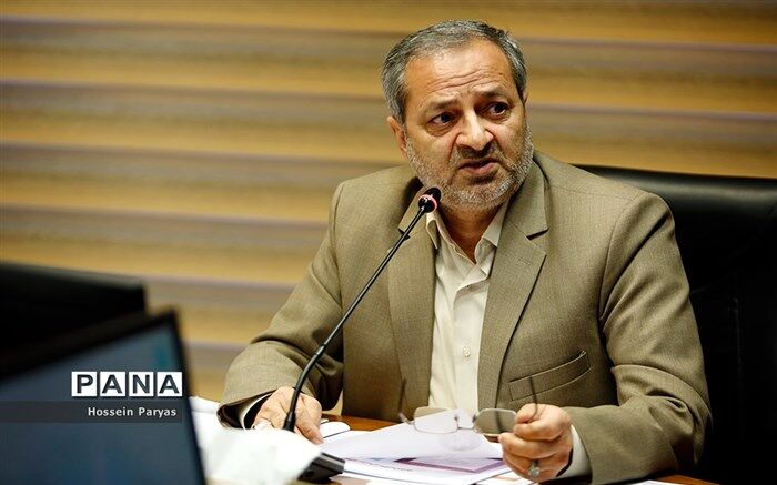 علیرضا کاظمی گزارش عملکرد سازمان دانش‌آموزی در سال ۹۸ را تشریح کرد