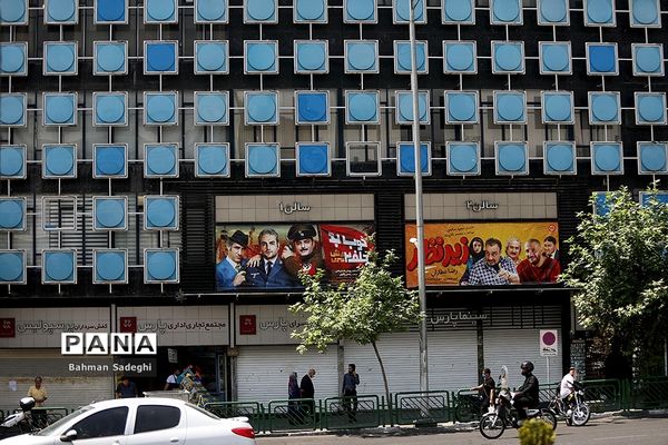 سالن‌های سینما خاک می خورد