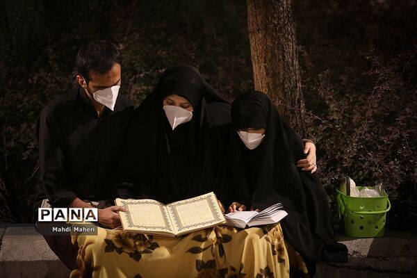 احیا شب نوزدهم ماه رمضان در دانشگاه تهران