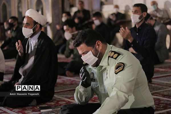 مراسم احیای شب نوزدهم ماه رمضان در مصلی بزرگ کیش