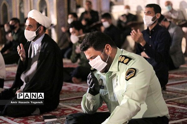 مراسم احیای شب نوزدهم ماه رمضان در مصلی بزرگ کیش