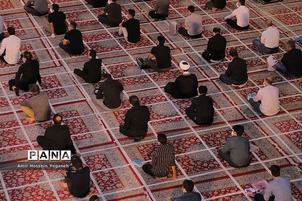 مراسم احیای شب نوزدهم ماه رمضان در مصلی بزرگ کیش