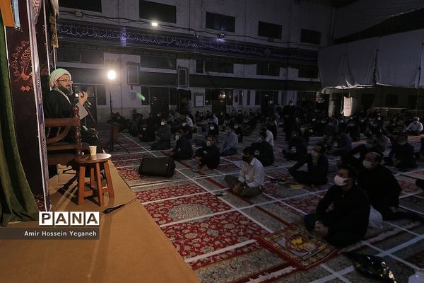 مراسم احیای شب نوزدهم ماه رمضان در مصلی بزرگ کیش