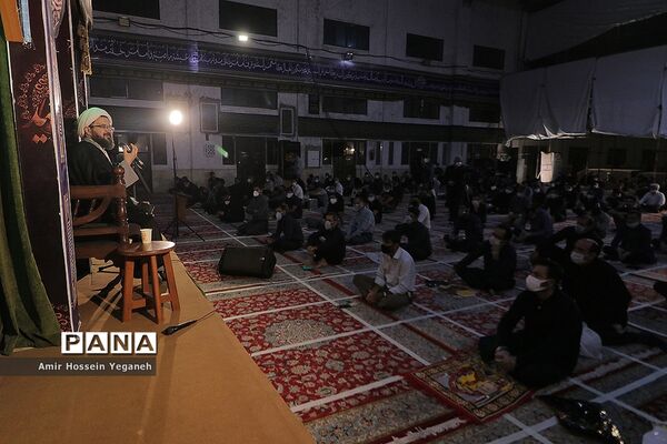مراسم احیای شب نوزدهم ماه رمضان در مصلی بزرگ کیش