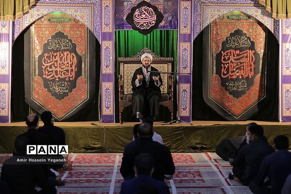 مراسم احیای شب نوزدهم ماه رمضان در مصلی بزرگ کیش