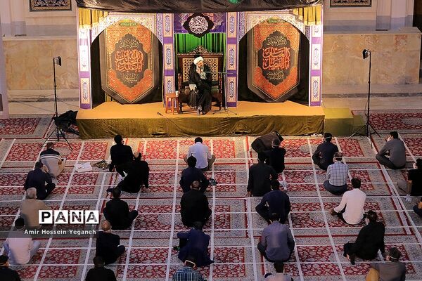 مراسم احیای شب نوزدهم ماه رمضان در مصلی بزرگ کیش