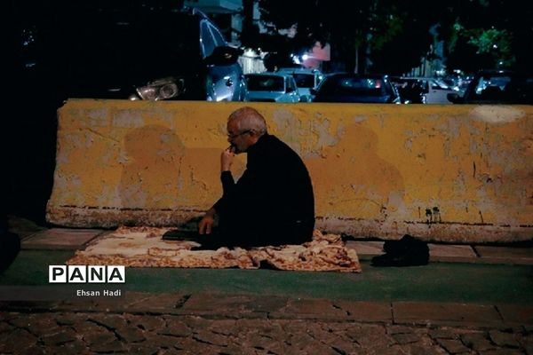 مراسم احیای شب ۲۱ رمضان در خیابان های مشهد