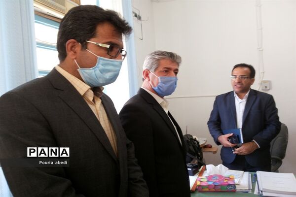 بازدید معاون پرورشی و فرهنگی اداره‌کل آموزش و پرورش استان بوشهر از مرکز مشاوره مهر دانش آموزی شهرستان بوشهر