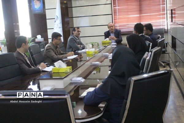 جلسه مشترک رئیس و مسئولان نخبگان استان بوشهر با مسئولان اداره‌کل آموزش و پرورش استان بوشهر