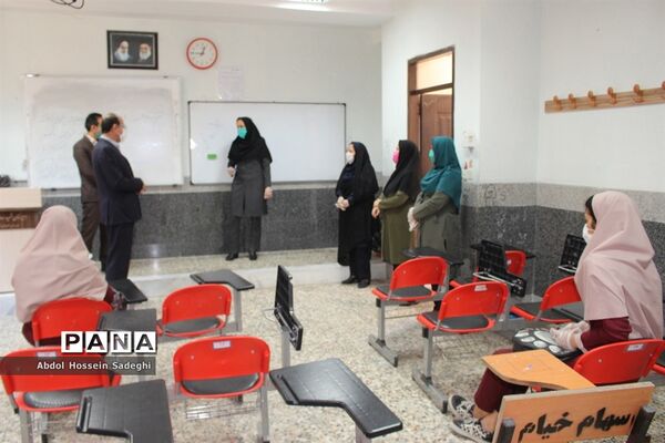 بازدید مدیرکل آموزش و پرورش استان بوشهر از بازگشایی دبیرستان شهیده سهام خیام بوشهر