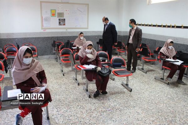بازدید مدیرکل آموزش و پرورش استان بوشهر از بازگشایی دبیرستان شهیده سهام خیام بوشهر