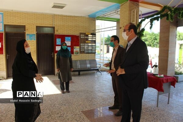بازدید مدیرکل آموزش و پرورش استان بوشهر از بازگشایی دبیرستان شهیده سهام خیام بوشهر