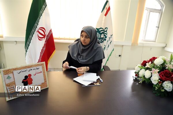 تولید محتوای مهارت های اجتماعی در شهر تهران