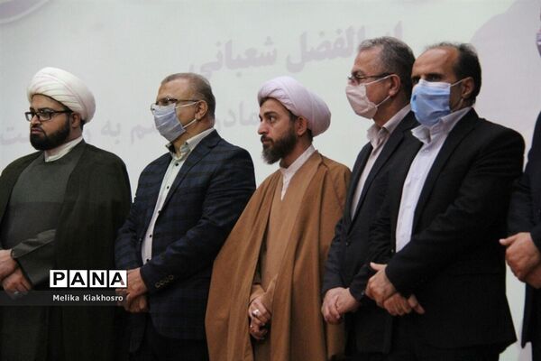 مراسم گلریزان برای آزادی یک جوان زندانی در محمودآباد