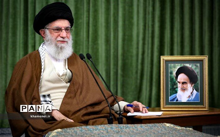 پخش زنده بیانات مقام معظم رهبری در روز قدس از رادیو ایران